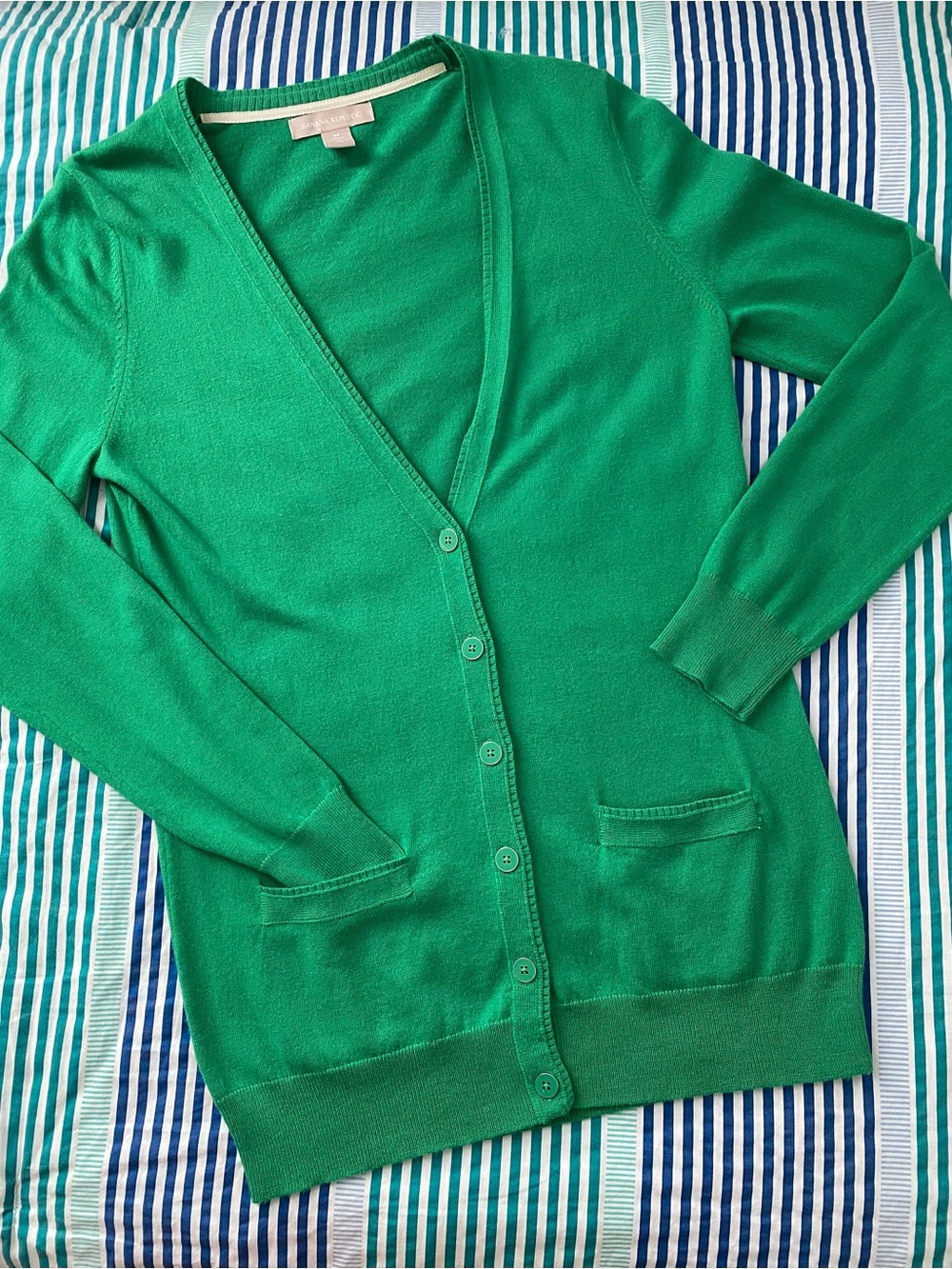 Banana Republic Emerald Green V-Neck Button Cardigan